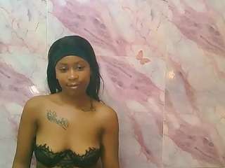 ebonsexyred webcam