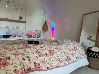 keirasworldd live webcam show