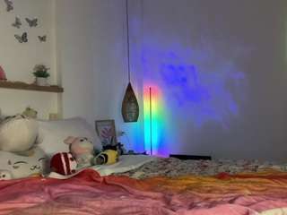 keirasworldd live cam preview