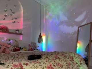 keirasworldd live cam preview