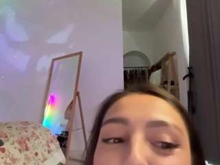 keirasworldd live cam preview