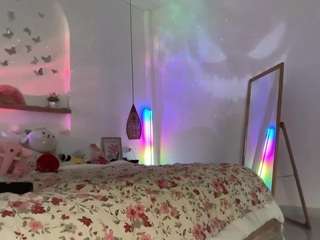 keirasworldd live cam preview