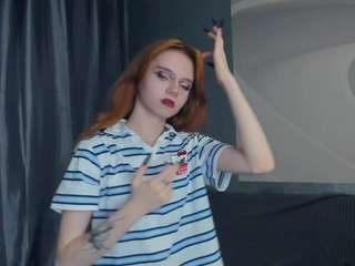 loriurie live webcam show