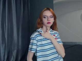 loriurie live webcam show