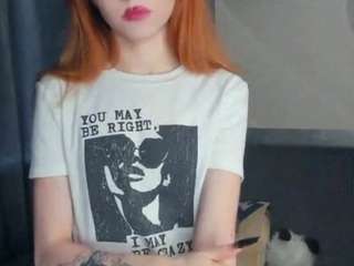 loriurie live webcam show