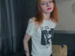 Mozelle live webcam show