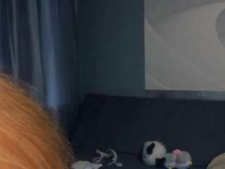 Mozelle live webcam show