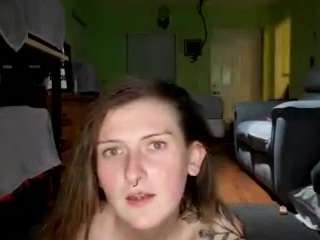 Live webcam model prepare-2-twerk on Soda Cams