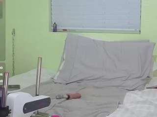 prepare-2-twerk webcam