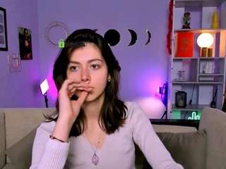 adelina-riley Live Webcam on CamSoda