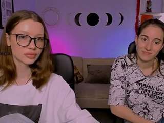 adelina-riley live cam profile