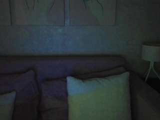 alicia-long's CamSoda show and profile