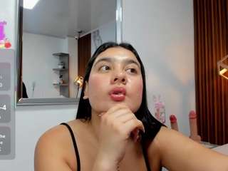 aliciatarly's live room