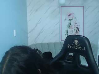 amaia-t Live Webcam on CamSoda