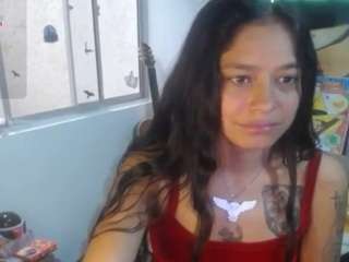 Live cam show with Amaia-T
