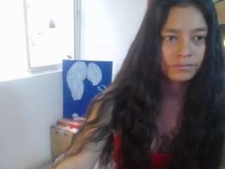 amaia-t Sex Cam Show