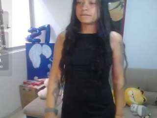 amaia-t live webcam show