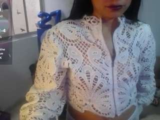 amaia-t live webcam show