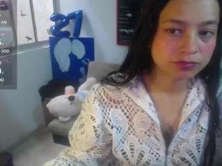amaia-t live webcam show