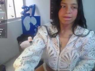 amaia-t live webcam show
