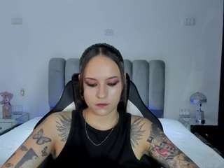 annyy-thompson webcam