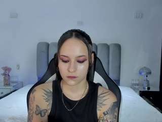 annyy-thompson webcam