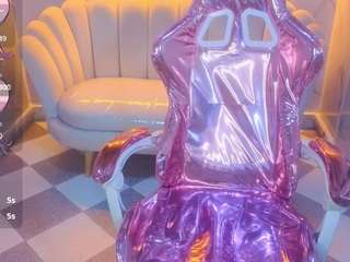 ariana18-b