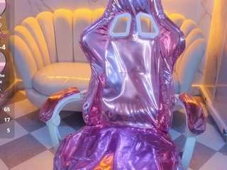 ariana18-b