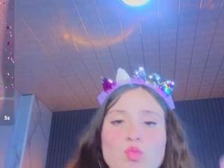ariana18-b