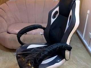 ariana18-b