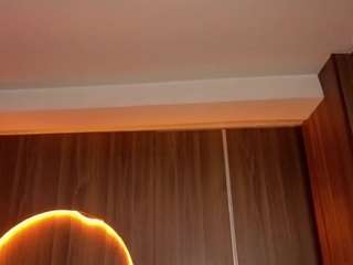 ariana18-b
