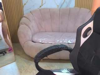 ariana18-b