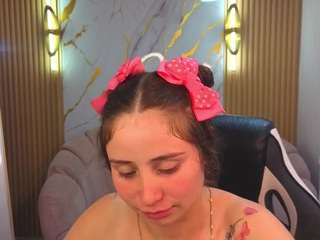 ariana18-b