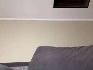 Kira live webcam show