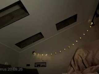 Kira live cam preview