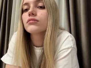 ethelynrattanasinh webcam