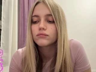 ethelynrattanasinh webcam