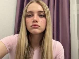 ethelynrattanasinh webcam