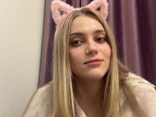 ethelynrattanasinh webcam