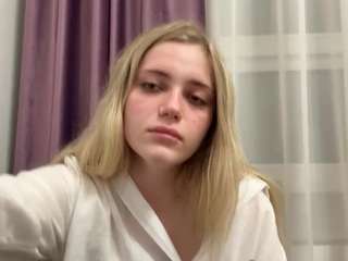 EthelynRattanasinh nude