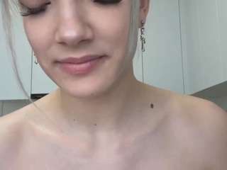 galinanyland live webcam show
