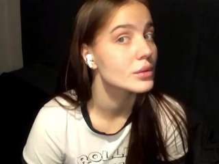 glennistoll live cam profile