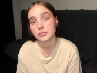 glennistoll live cam profile