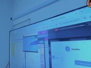 hillary-collins webcam