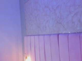 hillary-collins live webcam show