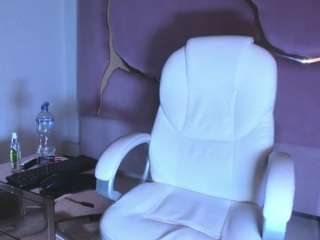 jhoselynqueen Live Webcam on CamSoda