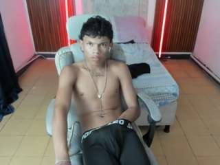 juan-mhata Sex Cam Show