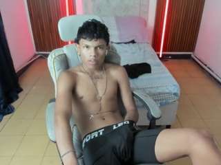juan-mhata Sex Cam Show