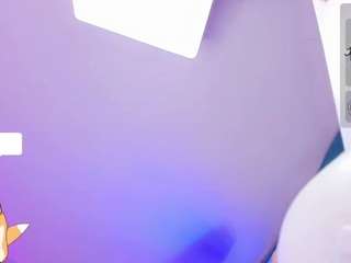 ladytslatina live on CamSoda