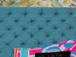 LiahGrey live webcam show